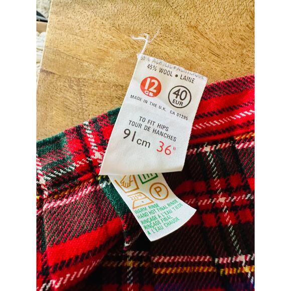 Vintage Tartan Plaid Wool Blend Wrap Skirt Size W26 School Girl Academia Fall - Picture 4 of 11